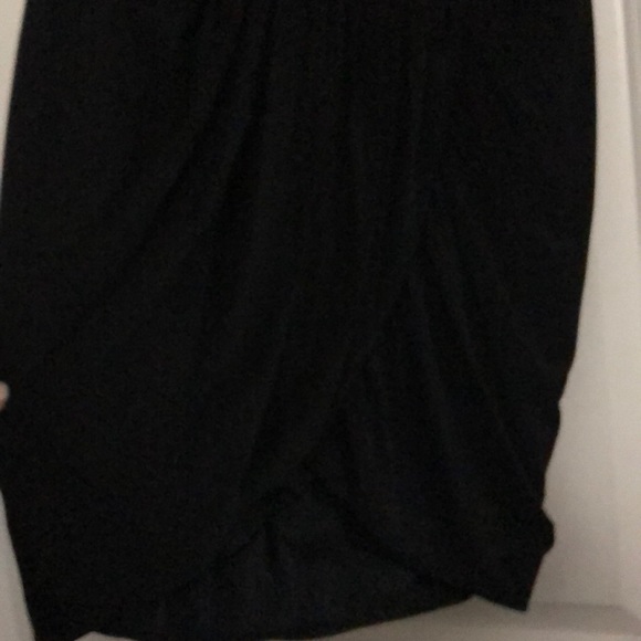 Dress - Picture 3 of 8